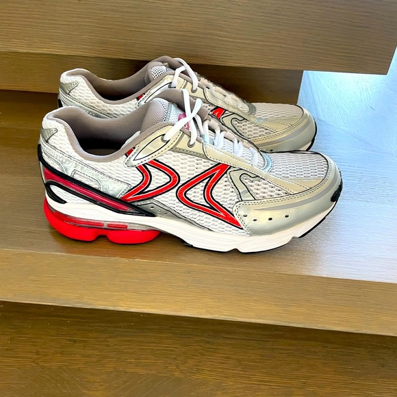 Aetrex RX Runner Wide Width White/Red - Picture 3 of 7